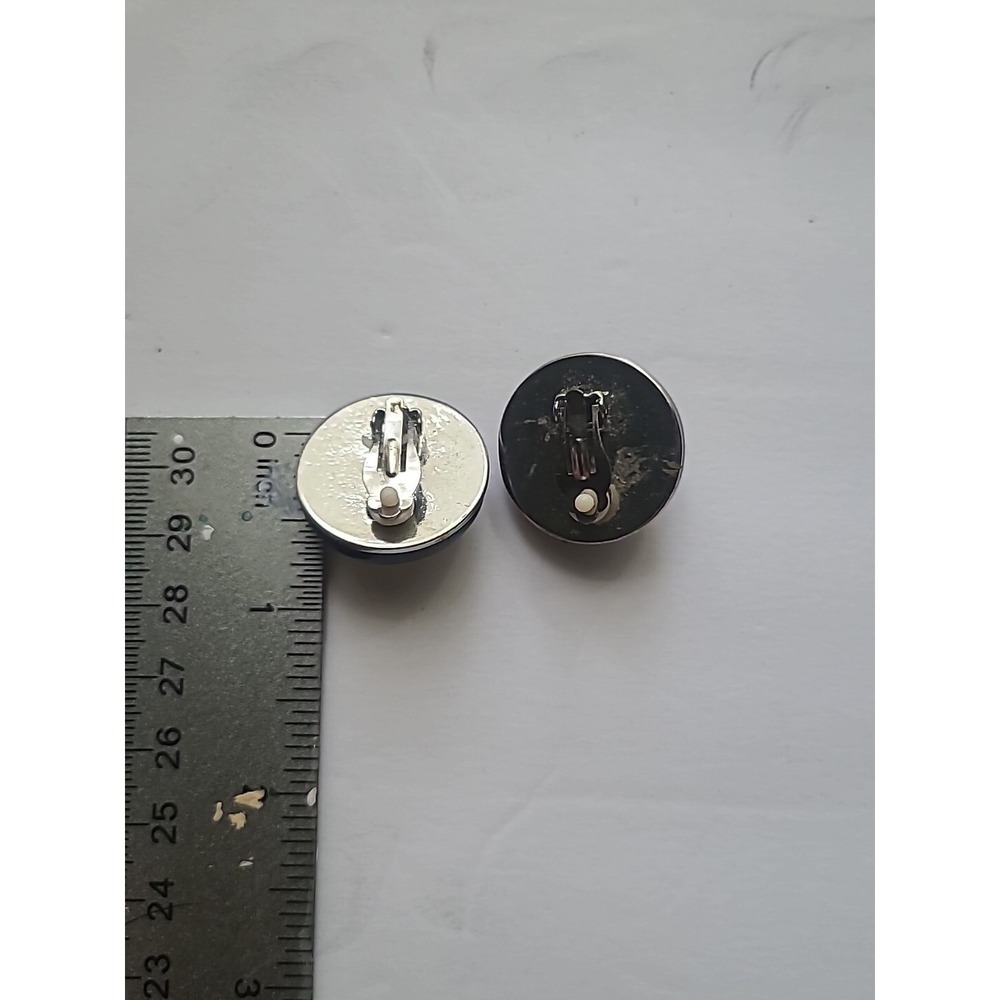 Vtg Silvertone And Black Earrings Clip on Button Filigree - Picture 3 of 5